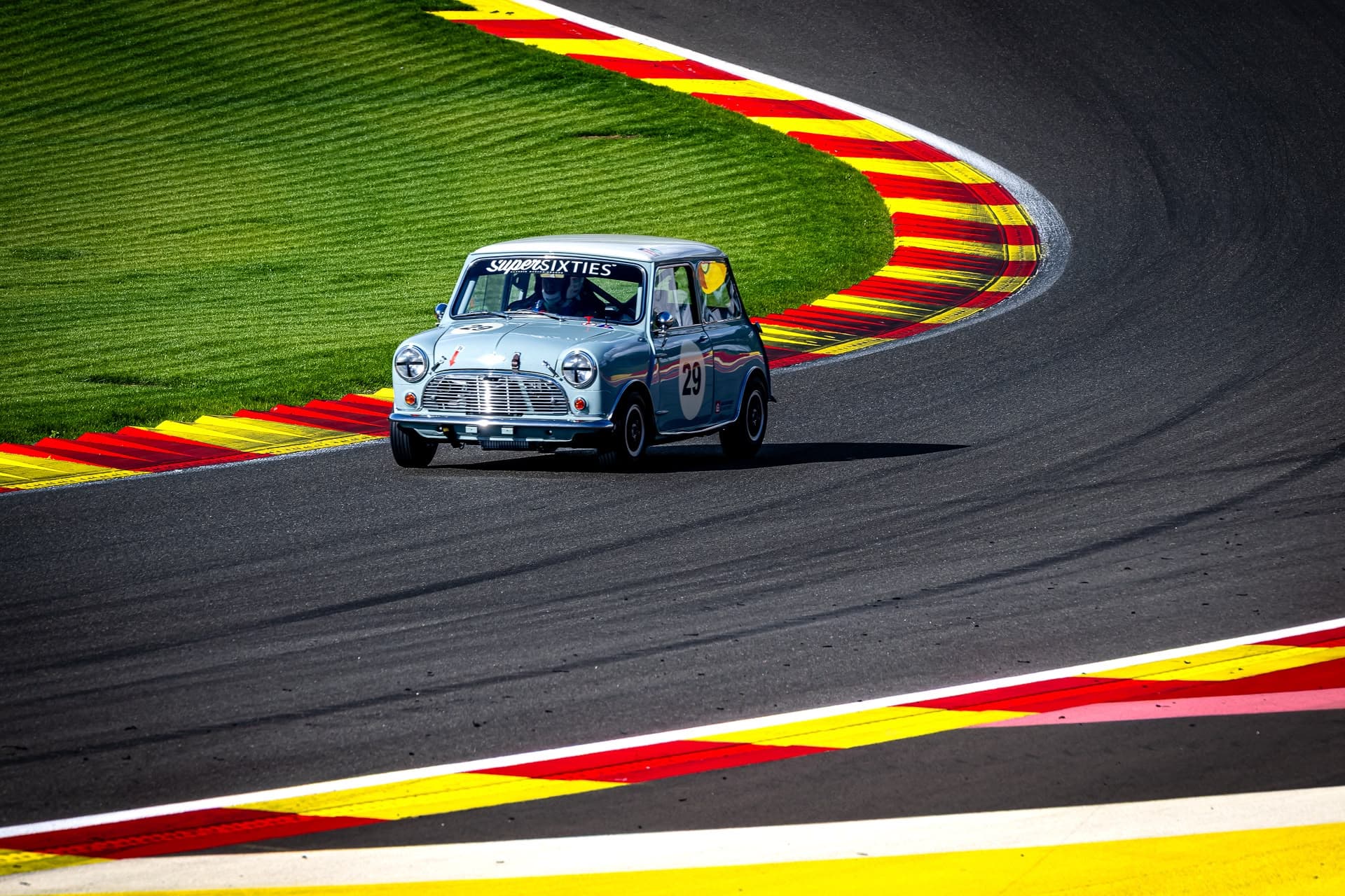 WB-RR Mini circuit foto 1