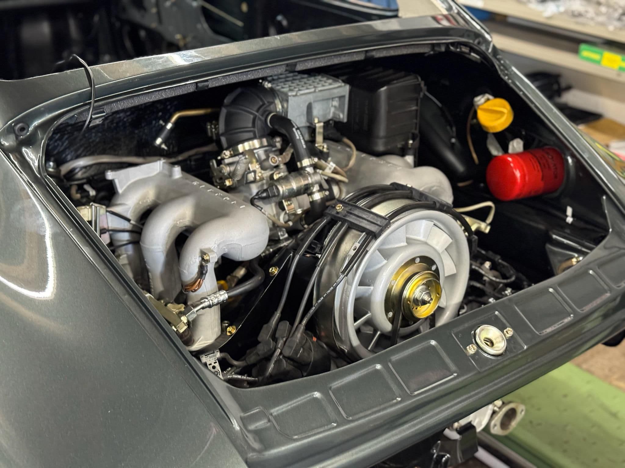 WB-RR Porsche Electronics