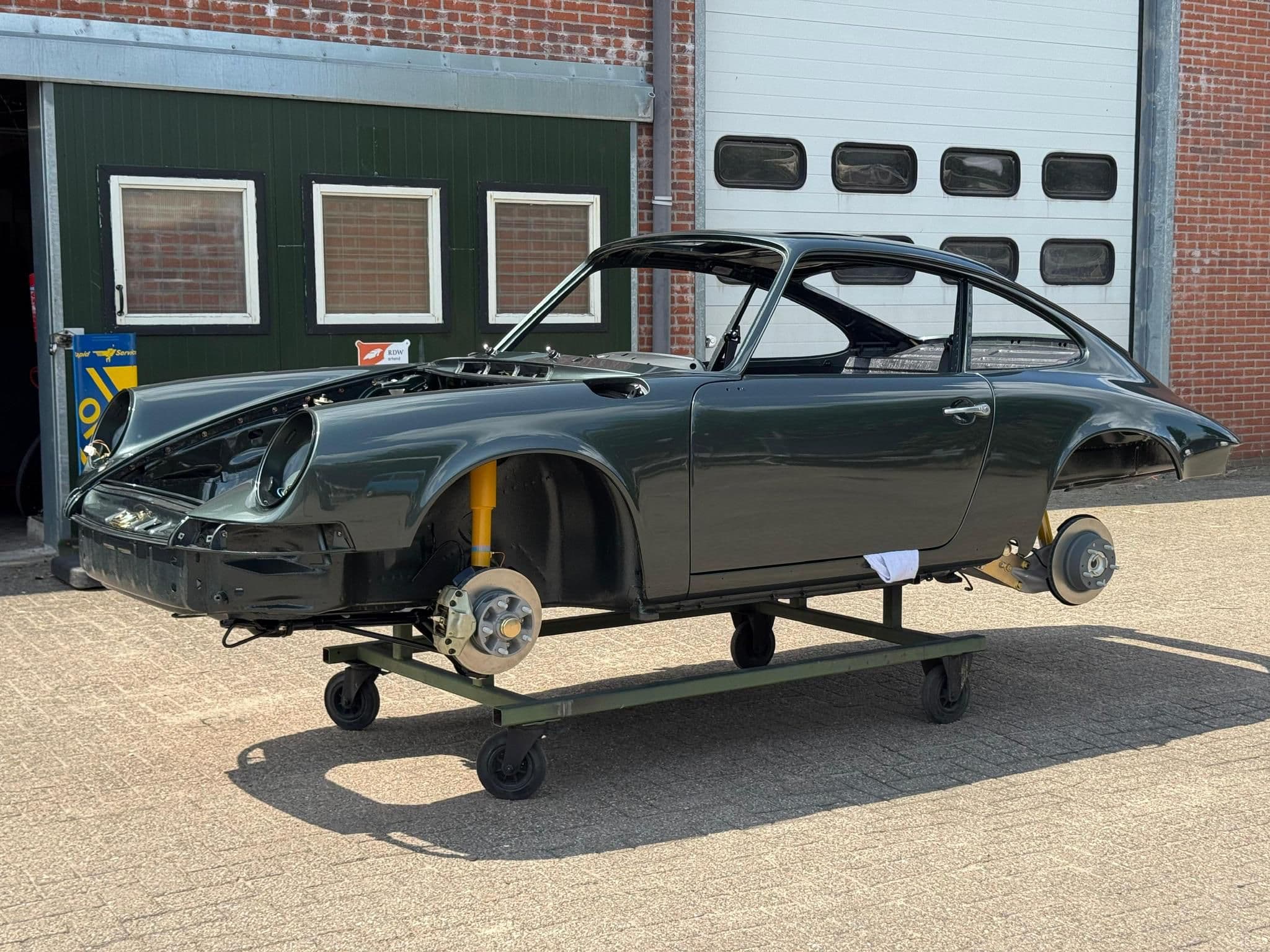 WB-RR Porsche Body Restoration